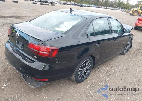 2016 Volkswagen Jetta 1.8T Sport z USA, uszkodzony, nr VIN 3VWD17AJ1GM417114